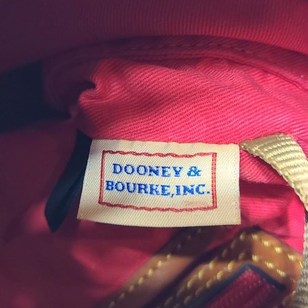 Dooney & Bourke Red Nylon Pouchette Letter Carrier Cross Body Bag Broken Strap - Picture 14 of 16